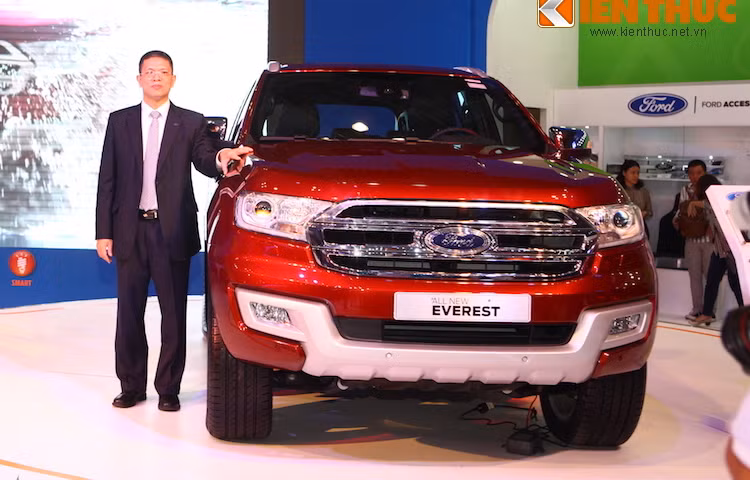 Xe được trang bị hai phiên bản động cơ diesel: Duratorq TDCi 3.2L với công suất 147 kW/470 Nm và Duratorq TCDi 2.2L, với công suất 118 kW/385 Nm. Xe sẽ được bán ra chính thức trong quý 1/2016.