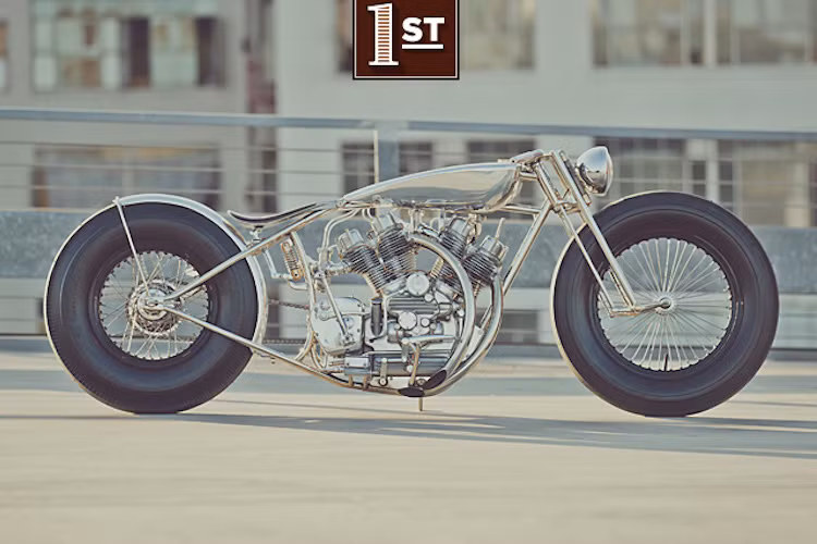 1: Royal Enfield "the Musket": Lý do khiến The Musket của Hazan Motorworks chiếm vị trí số 1 năm nay trên PipeBurn không chỉ vì thiết kế hoài cổ cực tinh tế của nó, mà còn vì khối động cơ V-Twin "hàng thửa", được tạo ra từ 2 động cơ Royal Enfield 500 cc.