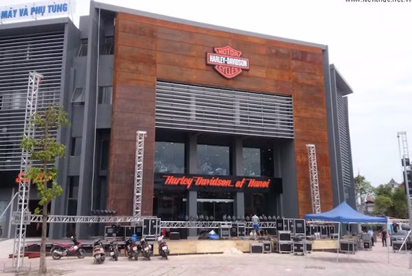 Phong cach ban hang “choi” khach cua Harley-Davidson tai Viet Nam