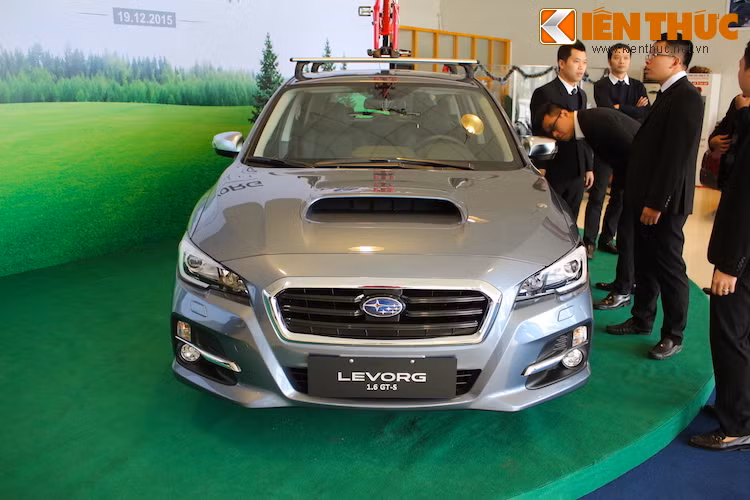 Dựa trên khung sàn của dòng Legacy nhưng Levorg sở hữu thiết kế năng động, thể thao và có phần rất giống với chiếc sedan hiệu năng cao Impreza WRX STI của Subaru.