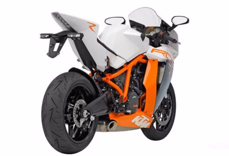 Không giống nhiều mẫu superbike khác, KTM RC8 1190 sở hữu khung trellis bằng hợp kim Chromium-Molybdenum.