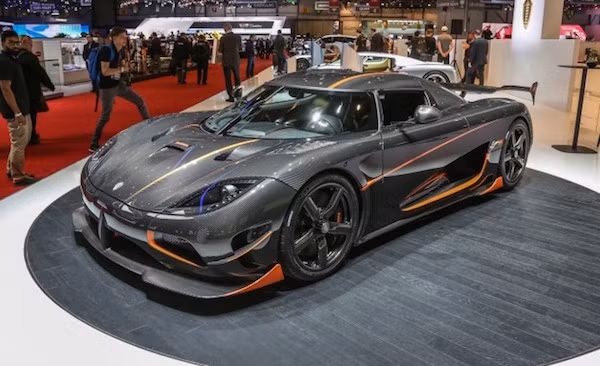 Sieu xe hybrid Koenigsegg Regera 
