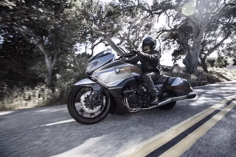 Theo BMW, động cơ này sẽ tạo ra "sức mạnh vượt trội để đẩy chiếc xe về phía trước trong mọi điều kiện đường".