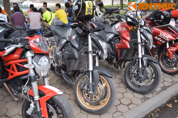 Là tổ đội dành riêng cho xe naked, không ngạc nhiên khi naked bike chiếm số lượng nhiều nhất trong hàng xe.