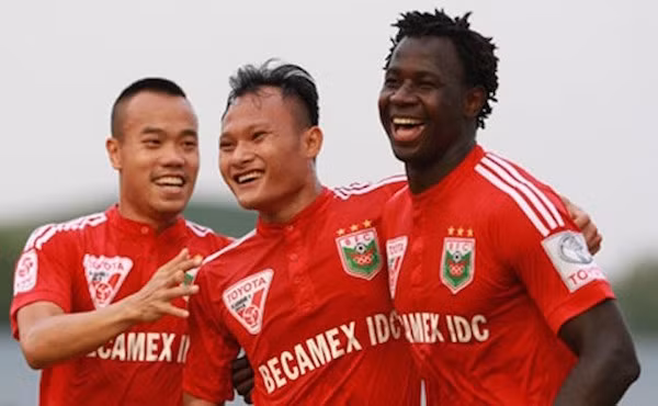 Toyota gop suc nang tam bong da Viet Nam-Hinh-3