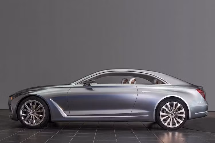 Mẫu Vision G Concept Coupe dựa trên cơ sở Genesis Coupe nhưng có kiểu dáng hoàn toàn mới, cùng độ dài trục cơ sở thay đổi.