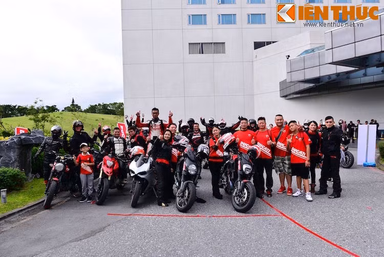 Sau khi được tổ chức tại 10 quốc gia khác nhau trên Thế giới, Ducati Weekend lần thứ 11 đã diễn ra thành công trong 2 ngày cuối tuần mùng 7 và 8/11.
