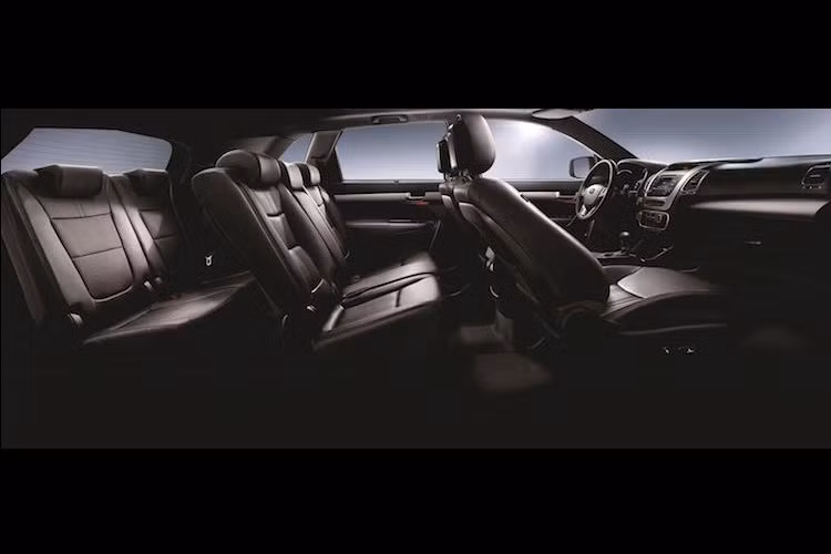 Kia ra mat New Sorento ban may xang tai VN gia 873 trieu-Hinh-6