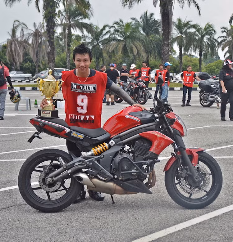 Trong đó, Trần Đông đã lập được cú "hattrick" khi vô địch phân khúc dưới 700 cc, đồng thời có thời gian nhanh nhất toàn phân khúc cũng như thời gian nhanh nhất trong số các VĐV quốc tế tham gia MOTACK.