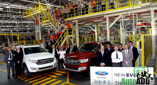 Ford Everest 2016 “phat hoa” khi duoc bao chi chay thu-Hinh-3