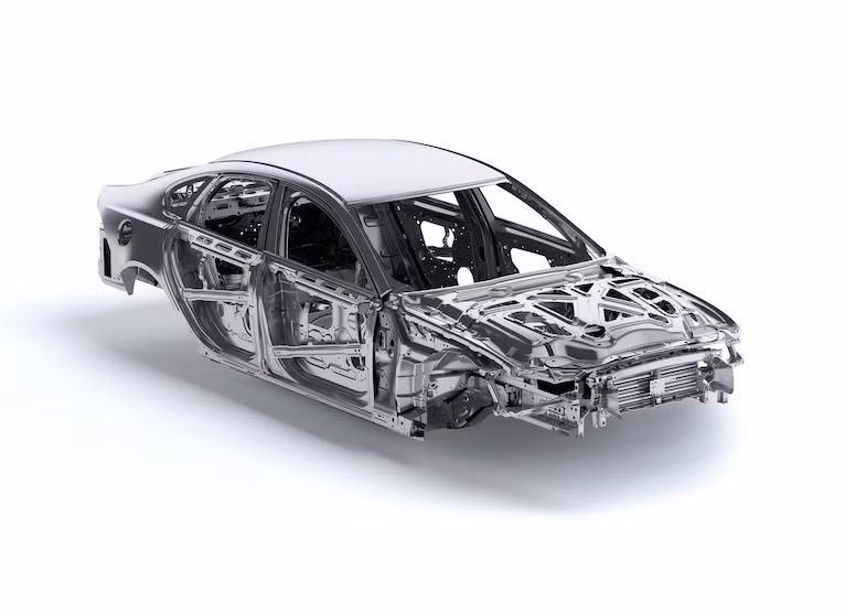 Theo Jaguar, chassis của Jaguar XF 2016 được làm từ 75% nhôm giúp chiếc xe nhẹ hơn 190kg so với thế hệ trước, cùng thân xe cứng hơn 28%.