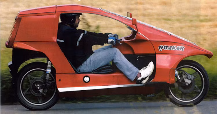 Quasar: Động cơ được lấy từ chiếc xe 3 bánh Reliant Robin của Anh.
