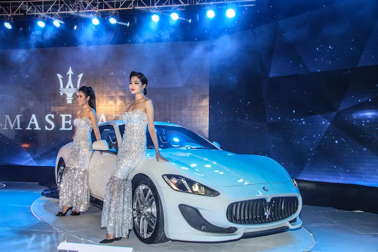 Trong 2 mẫu xe đầu tiên được Maserati chính hãng nhập khẩu về Việt Nam, dòng coupe hạng sang GranTurismo là sản phẩm cao cấp hơn.