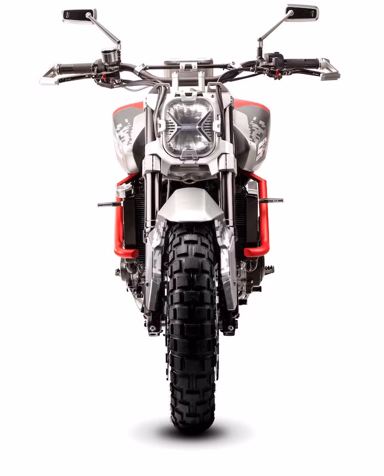 Cả Honda CB4 và Six50 Concept đều là những mẫu môtô ý tưởng được tạo ra bởi Phòng nghiên cứu và Phát triển của Honda tại châu Âu.