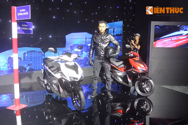 Honda Viet Nam chinh thuc ra mat Air Blade the he moi
