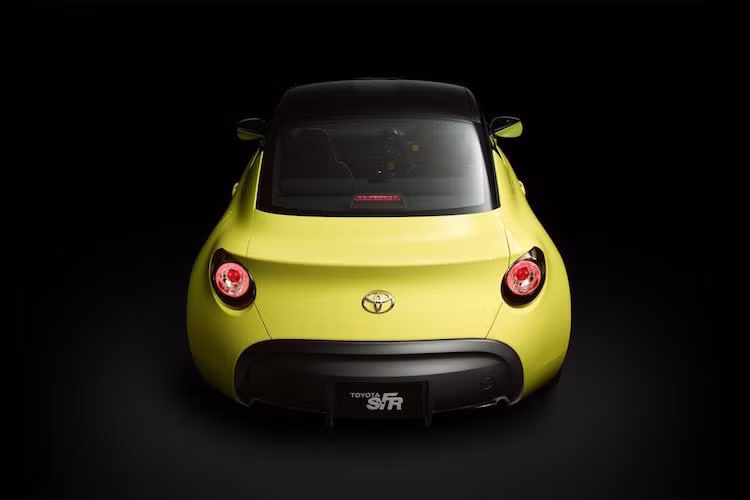 Trước đây, một số nguồn tin rò rỉ đã khẳng định rằng Toyota đang phát triển một mẫu xe thể thao cỡ nhỏ với giá rẻ, nằm dưới chiếc GT86 hiện tại.