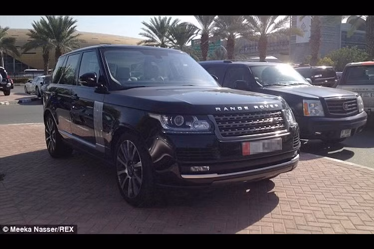 Sinh vien lai xe tien ty di hoc “chat cung” Dai hoc Dubai-Hinh-2