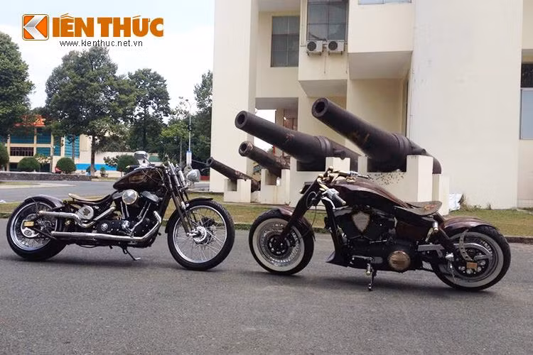 Với bản độ Harley-Davidson Dyna Blackhawk Conqueror hoàn toàn theo ý mình, chủ xe có thể chắc chắn rằng sẽ không có bất kỳ chiếc xe nào trên Thế giới giống xe của ông.