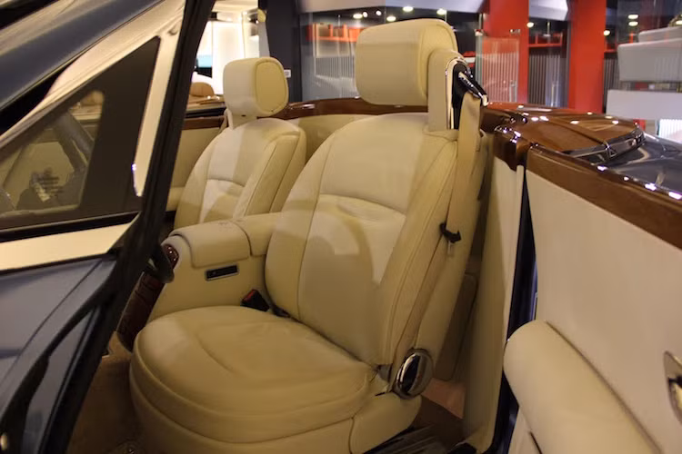 Tên gọi Hyperion của xe được đặt theo một người khổng lồ trong thần thoại Hy Lạp.