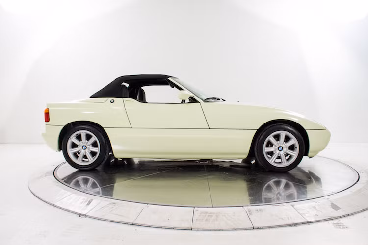 Hiện chiếc Z1 "còn zin" này đang được rao bán với giá lên tới 55.000 USD (tương đương 1,2 tỷ đồng).