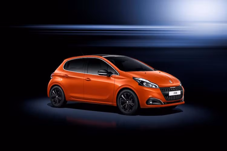 Mẫu xe mới đầu tiên mà Peugeot sẽ giới thiệu tại triển lãm VMS 2015 là phiên bản nâng cấp của mẫu xe cỡ nhỏ 208, vừa ra mắt thị trường Thế giới vào đầu năm nay.