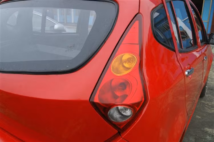 Đèn hậu của VG với thiết kế khá hiện đại.