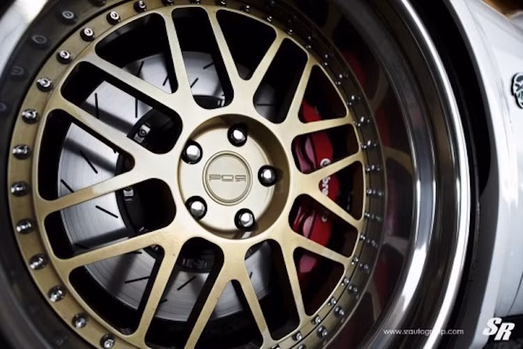 Cùng với bộ mâm Pur 20 inch với vành rộng, thiết kế của chiếc Challenger Hellcat càng trở nên hấp dẫn hơn.