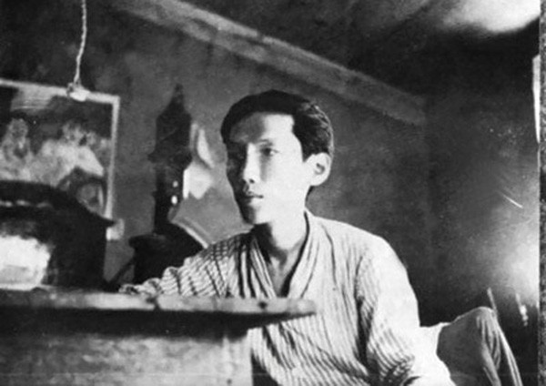 Bà nói: “Con nhà nề nếp như tôi dầu thế nào cũng phải giữ danh giá. Vẫn biết tuổi trẻ chưa dám chắc ở mình, nhưng bây giờ có nói đến việc gì cũng là khó. Thôi thì tôi tưởng chỉ có hy sinh cái đời tôi cho Ngài cho trọn”.