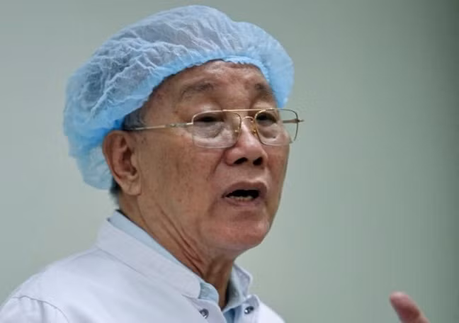 Vi Giao su nao tien phong chan dau virus 