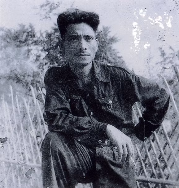 Từ năm 1927 – 1945, tướng Nguyễn Sơn tham gia cách mạng Trung Quốc lập nhiều thành tích xuất sắc, được bổ nhiệm nhiều chức vụ như chủ nhiệm chính trị Sư đoàn 34, Quân đoàn 12 Hồng quân lúc mới 24 tuổi.