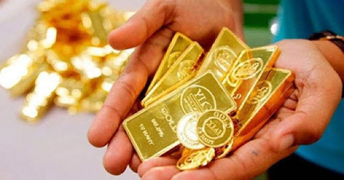 Không nên mua vàng: Người xưa cho rằng, việc mua vàng trong tháng này báo hiệu cho ma quỷ biết rằng bạn giàu có và sẽ bám lấy bạn để quấy rối, bắt buộc bạn phải làm lễ cúng khấn, dâng lễ vật để được yên ổn.