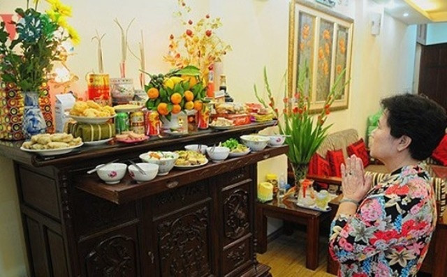 Ram thang 7 mua COVID-19: Cung sao cho thanh tam, cau an giai han?