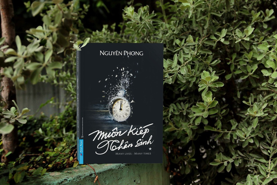 Từ những cơ duyên kỳ lạ trong cuộc sống, Thomas được kết nối với tiền kiếp của chính mình, nhìn được nhân - quả của mình qua vòng luân hồi của nhiều kiếp nhân sinh.