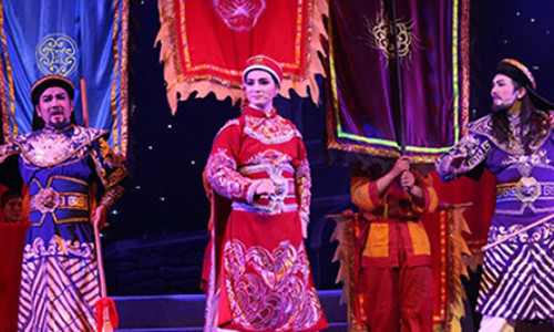 Tang ve xem cai luong Trung than cho ban doc bao Kien Thuc-Hinh-2