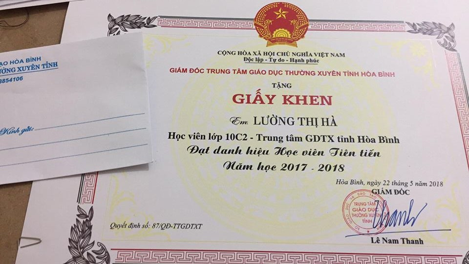 Theo lời kể của thầy cô và bạn bè, Lường Thu Hà là một học sinh ngoan, học giỏi. Hà đoạt giải nhất môn Ngữ văn lớp 12 cấp tỉnh khối các trường giáo dục thường xuyên.