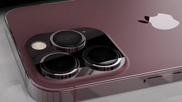 Thế hệ iPhone mới sẽ có sự khác biệt lớn giữa 2 dòng sản phẩm "tiêu chuẩn" và "Pro", điều này dẫn tới giá của hai phiên bản cao cấp có thể sẽ tăng cao.