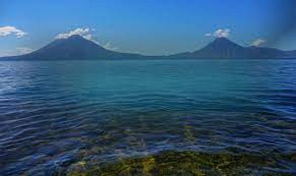 Hậu quả là đến một ngày, mực nước bỗng dâng đột ngột khiến hàng nghìn người dân phải sơ tán nhanh chóng.