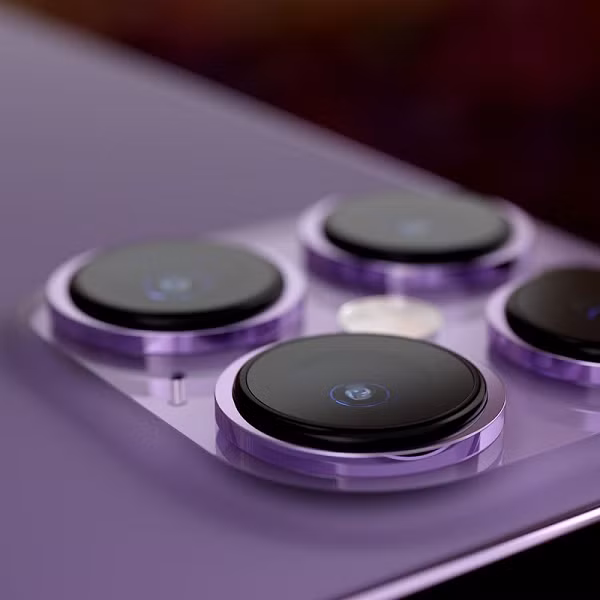 Các tin đồn trước đó cho biết iPhone thế hệ mới sẽ có bốn phiên bản, trong đó iPhone 14 và 14 Pro dùng màn hình 6,1 inch, còn iPhone 14 Max và 14 Pro Max là 6,7 inch.