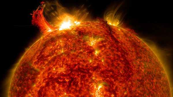 Tuy nhiên, nó lại gây thiệt hại không nhỏ cho công nghệ của con người và động vật, như ảnh hưởng đến hệ thống điện, hệ thống định vị của vệ tinh và động vật di cư.