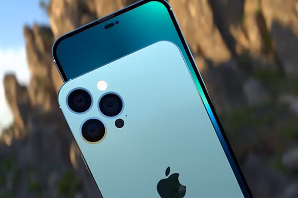 Nhà phân tích Ming Chi Kuo từng đưa thông tin Apple định giới thiệu tính năng kết nối vệ tinh trên iPhone 13.