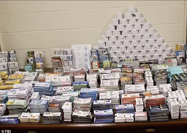 Bac thay lua dao dung voucher gia chiem 32 trieu USD-Hinh-2