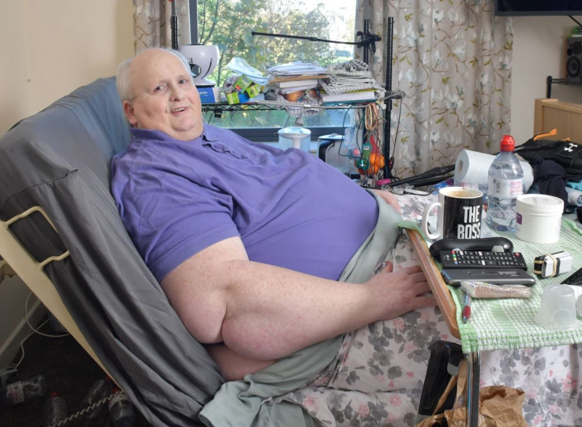 Phat nghen voi khau phan an cua nguoi dan ong beo bac nhat the gioi