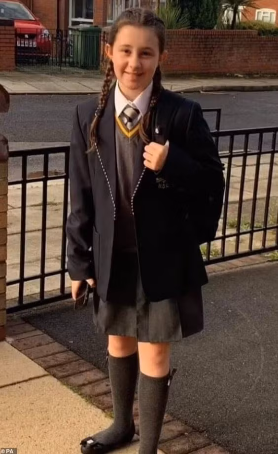 Kinh hai: Be trai 14 tuoi bi cao buoc giet hai be gai 12 tuoi-Hinh-2