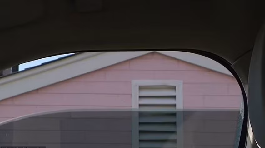 Soc: Be gai bi kinh cua xe hoi nghien tu vong