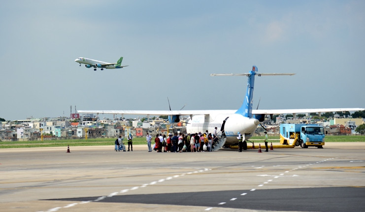 Điều tra vụ 2 máy bay gần va chạm nhau trên không phận TP.HCM Dieu tra vu 2 may bay gan va cham nhau tren khong phan TP.HCM