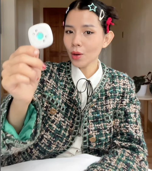 Sau vụ Châu Bùi, người đẹp lo khi phải thay đồ ở quán cà phê - Hình 2 Sau vu Chau Bui, nguoi dep lo khi phai thay do o quan ca phe-Hinh-2