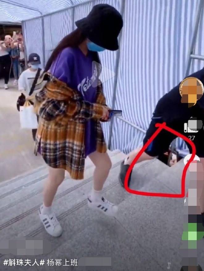 Con ac mong bi quay len luc thay do cua cac sao-Hinh-3