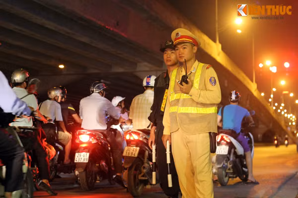 Nhũng chién cong thàm lạng của lục luọng 141 Hà Nọi