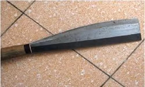 Nua dem, me cam dao chem con 4 thang tuoi o HN