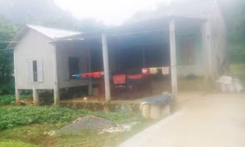 Hòa Bình: Rúng dọng chòng chém vọ, chém luon cả mẹ vọ